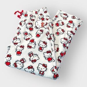 Hello Kitty “Poses All Over” Fuzzy Soft Touch Pajama Pants Womens size X-Large